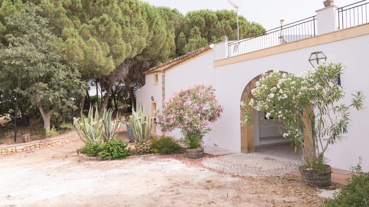 Santa Margherita di Belice Villa Le Lune מראה חיצוני תמונה